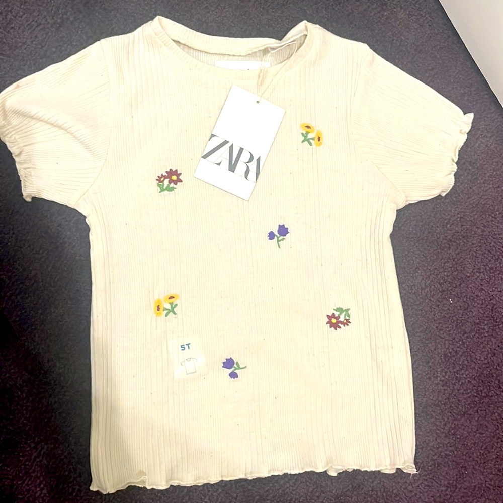 Brand new Zara kids girl short sleeve shirt with flowers